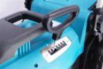Makita ELM4120 - Cortacésped eléctrico, 1600 W, 41 cm de corte, Negro/azul - Imagen 3